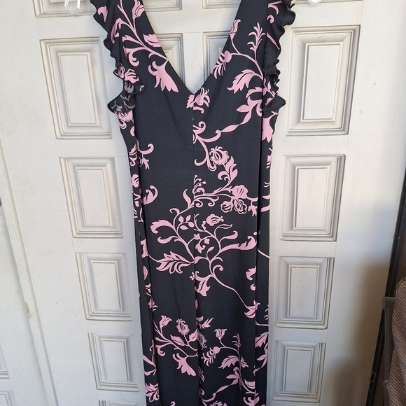 Hypnotix Dress Stretchy Blend SzL Black/Pink Floral Sleeveless HEm/Sleeve Ruffle - Picture 6 of 7